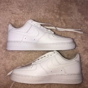 Brand New! Women’s Nike Air Force 1 ‘07 (Color: White)